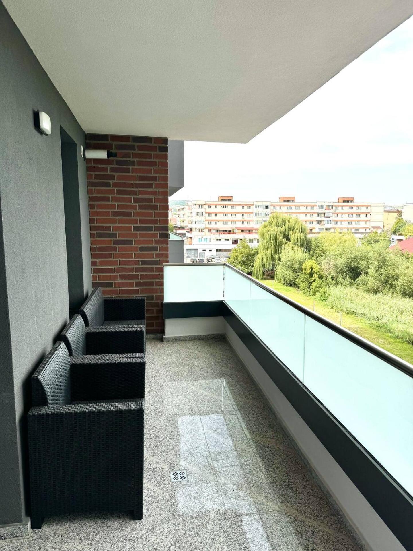 Lake View Luxury Apartament Cluj-Napoca Exteriör bild
